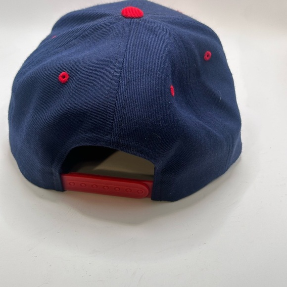 SOLD )Snapback Cap in Navy and Red - Picture 2 of 2